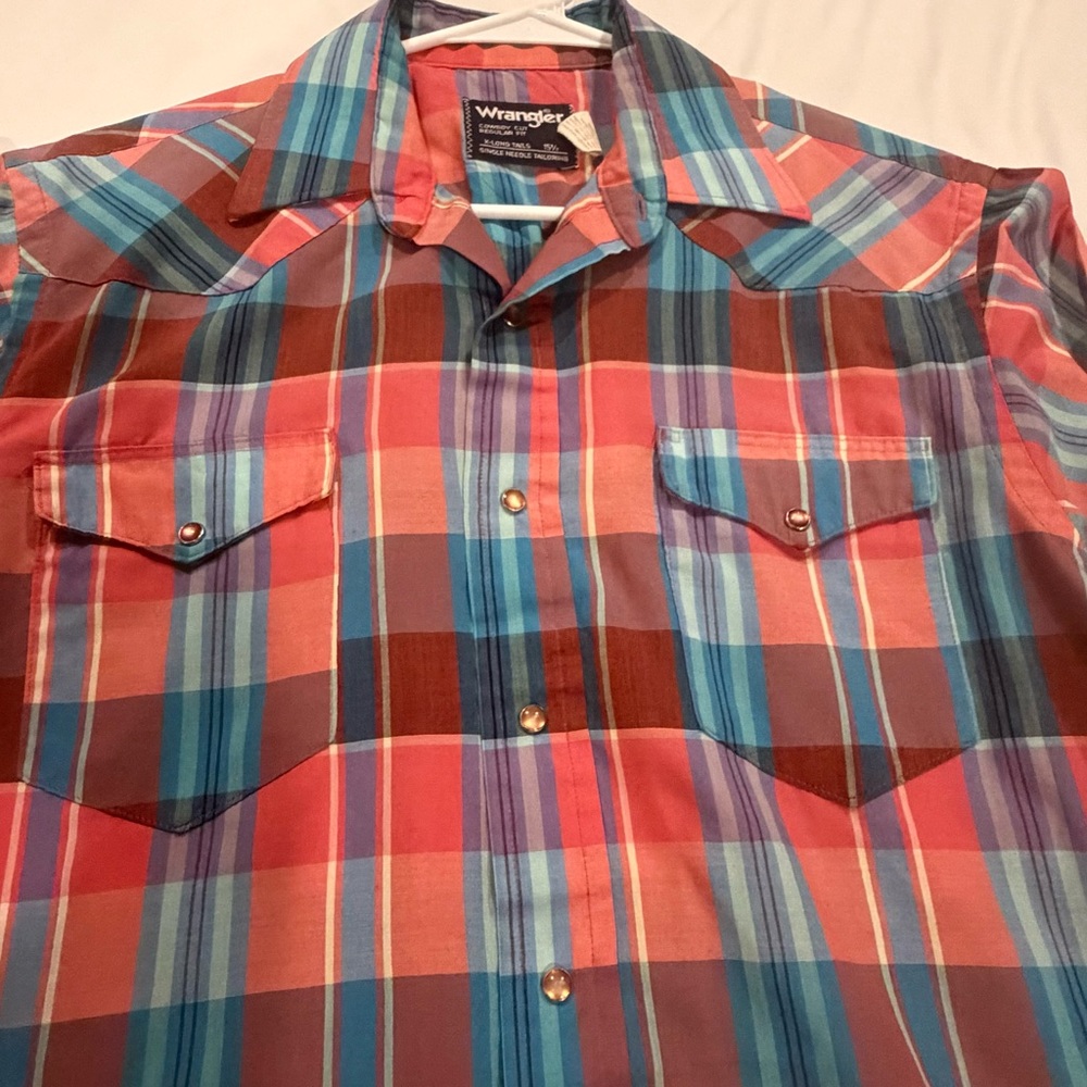 Wrangler Short Sleeve Plaid Pearl Snap Button-Down Shirt - Red & Blue - Picture 5 of 5